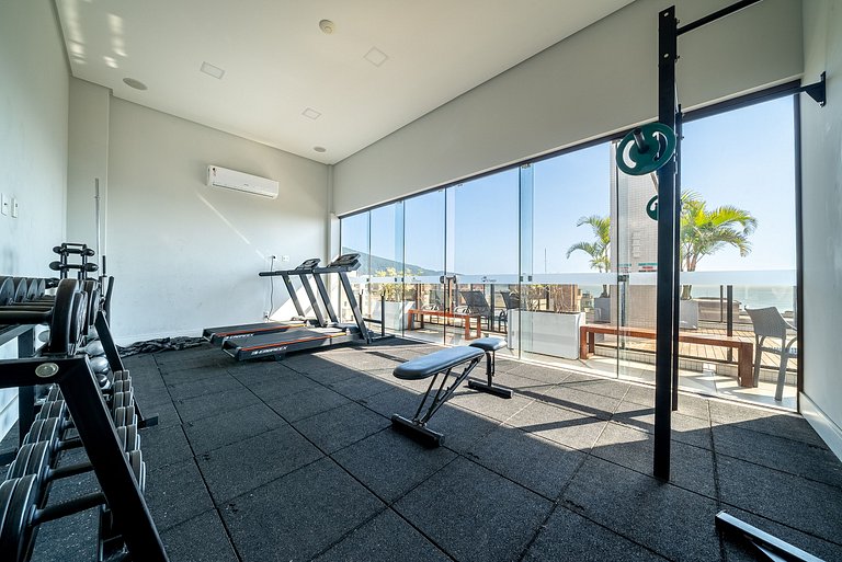 Apartamento com vista pro mar em Bombas