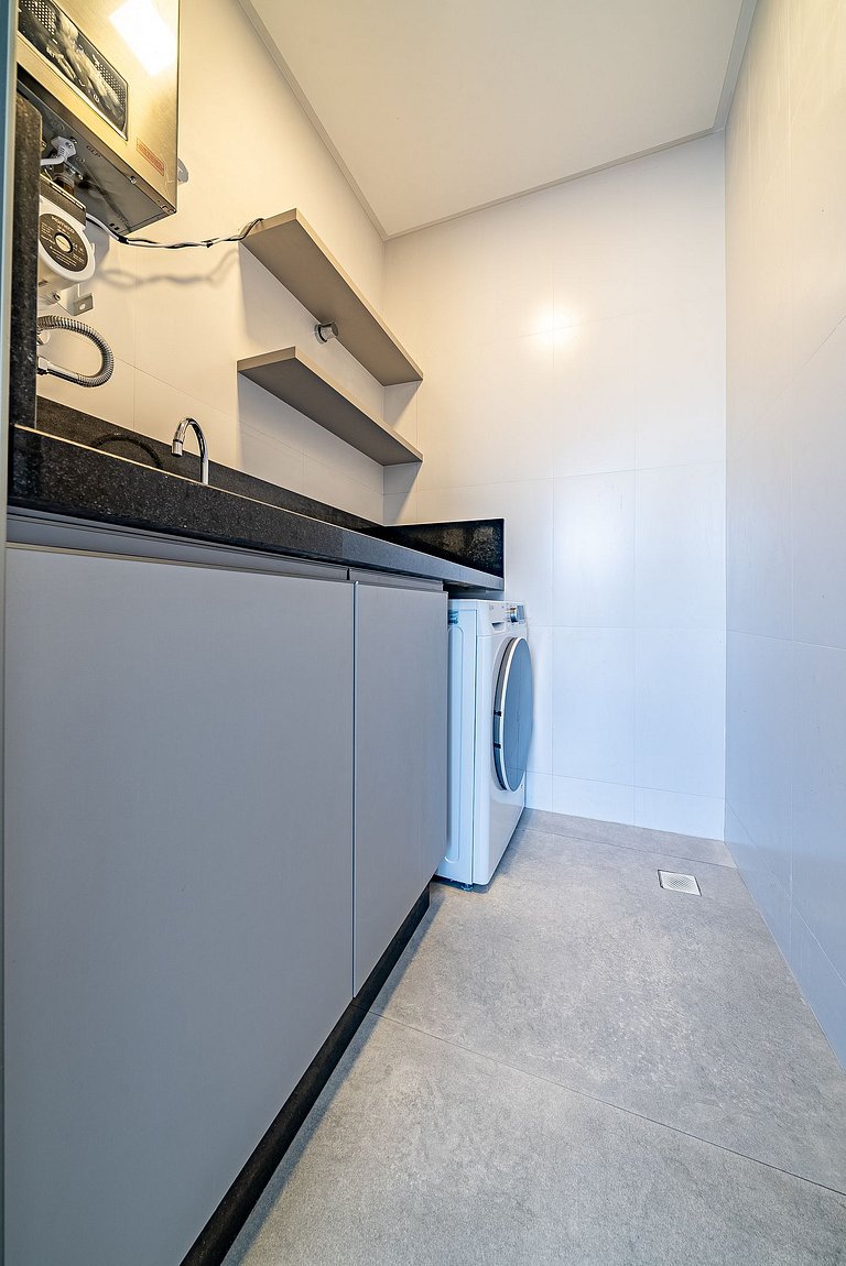 Duplex beira mar em Bombas com vista