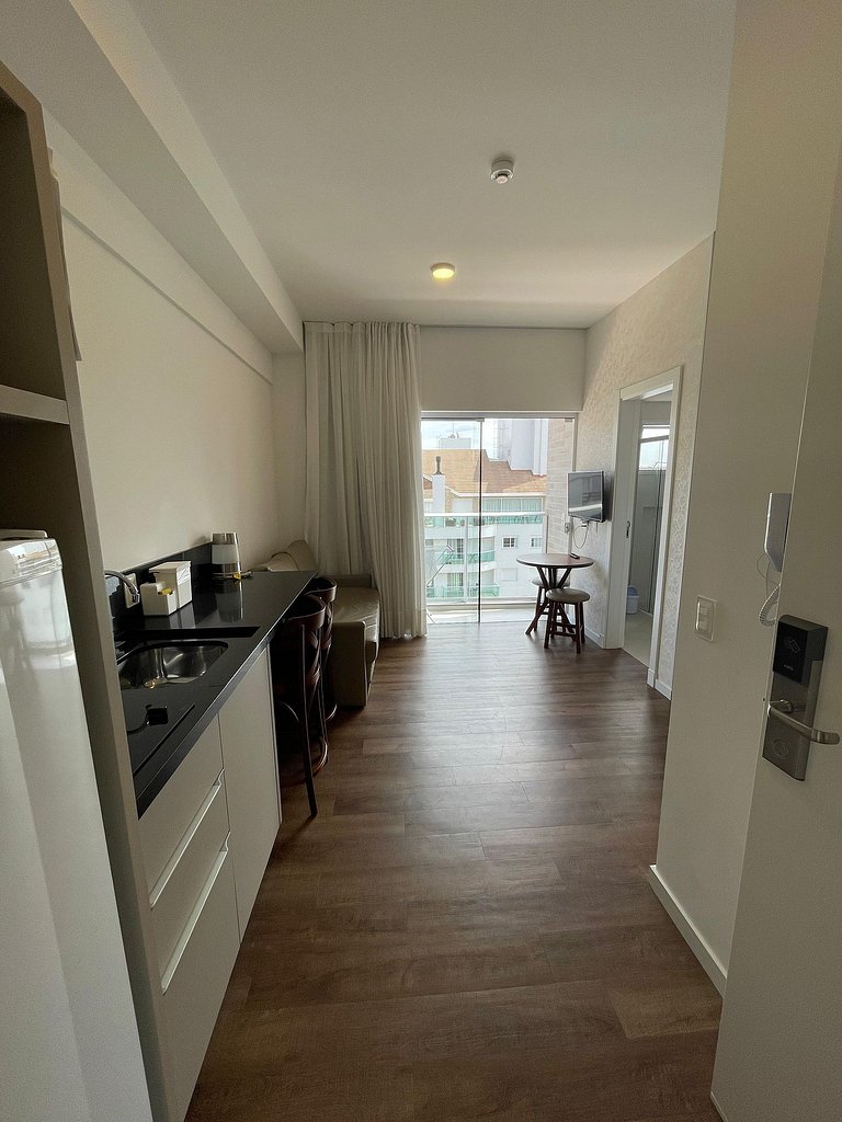 Piso con cocina en Bombinhas