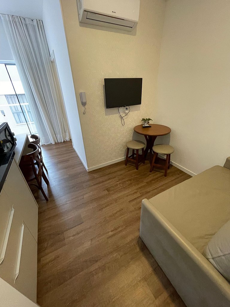 Piso en condominio con piscina