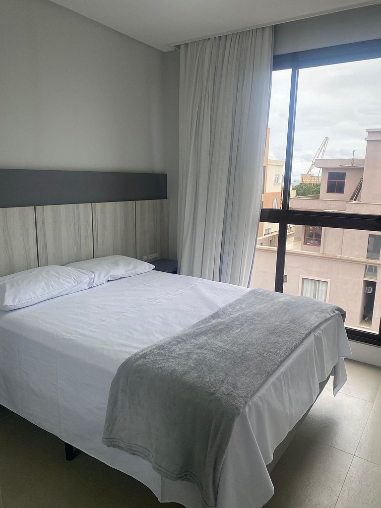 Apartamento com vista pro mar em Bombas