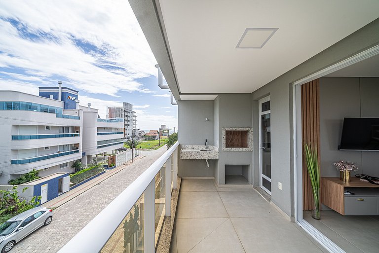 Apartamento con 2 suites, a 150 metros del mar en Mariscal.