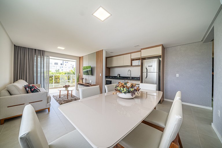 Apartamento con 2 suites, a 150 metros del mar en Mariscal.
