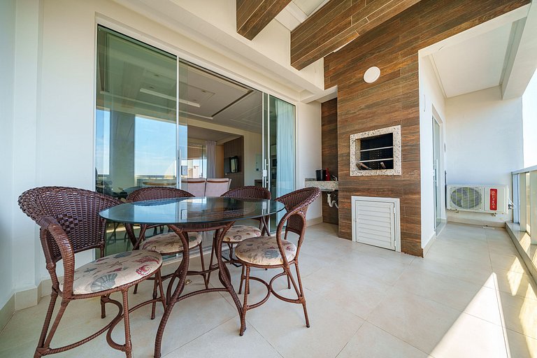 Cobertura Duplex 3 suítes em Bombinhas