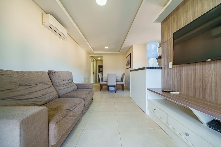 Apartamento 2 suítes no centro de Bombinhas
