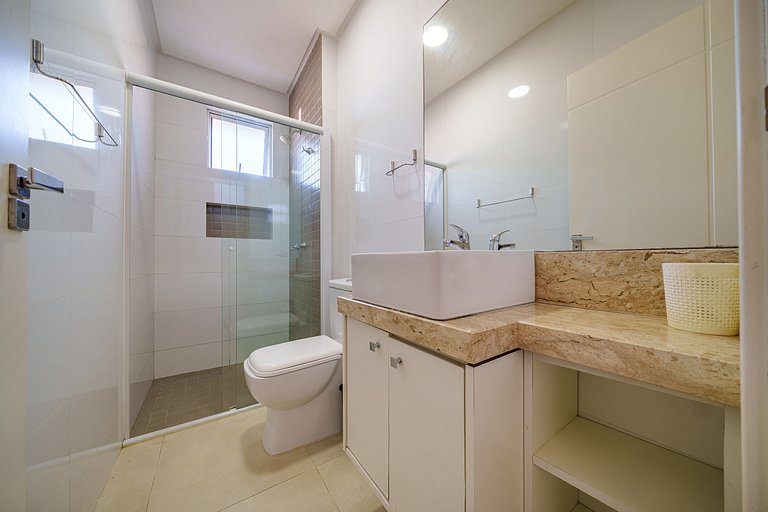 Apartamento de 2 suítes en Bombinhas