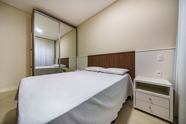 Apartamento de 2 suítes en Bombinhas