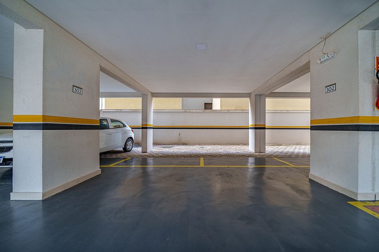Apartamento 2 suítes no centro de Bombinhas