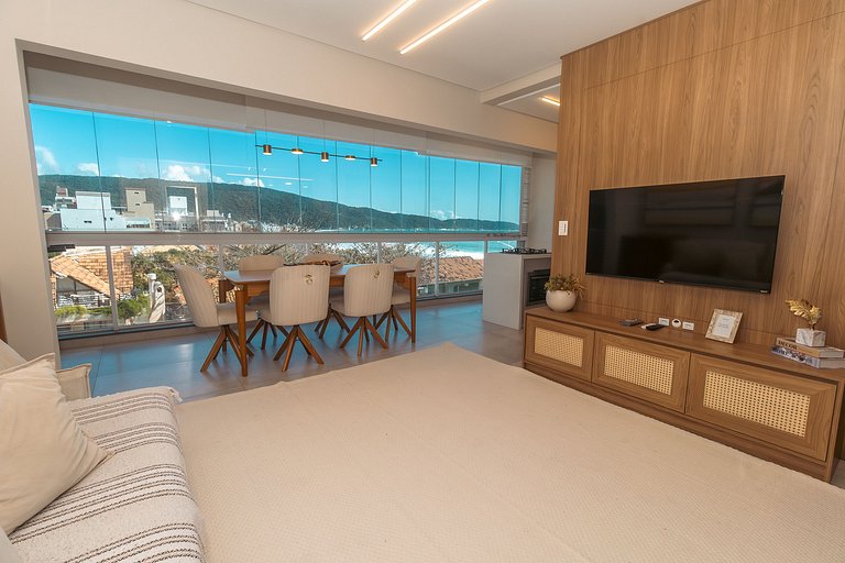 Dúplex con vista al mar en Bombas