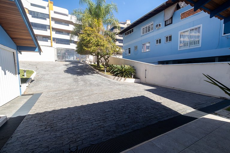 Casa Amalfi - Frente a la playa en el centro de Bombinhas
