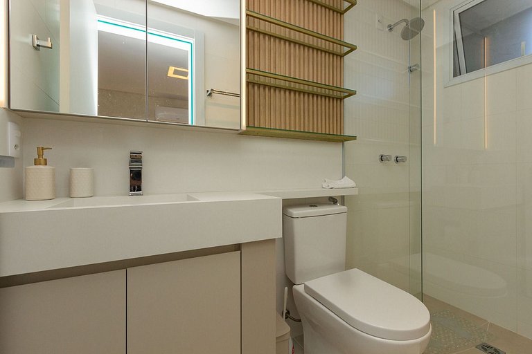 Apartamento de 2 suites cerca del mar