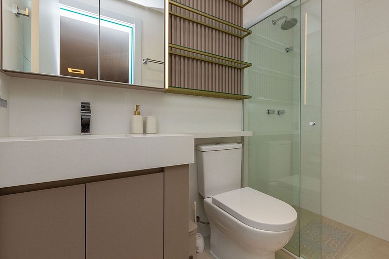 Apartamento 2 suítes perto do mar
