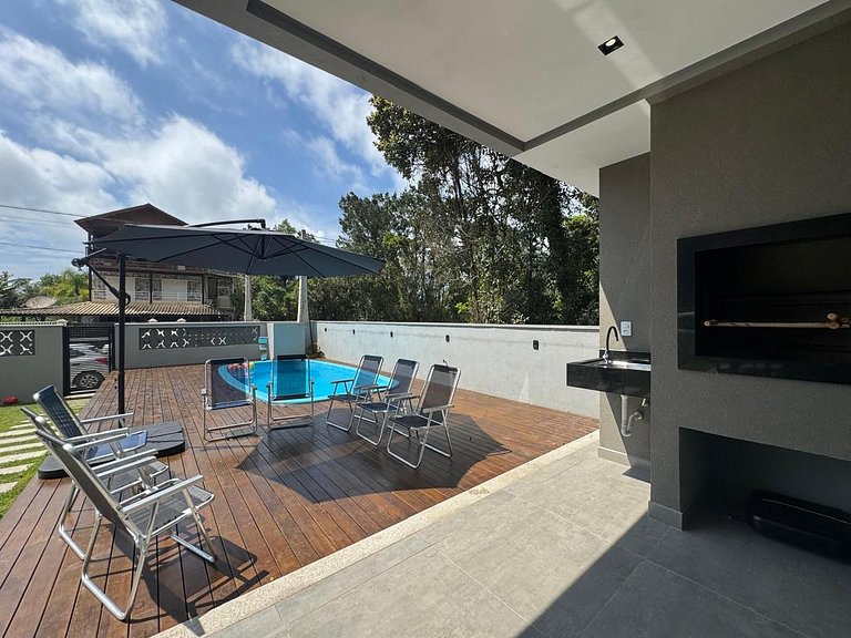 Seu Refúgio em Mariscal | Casa com Piscina