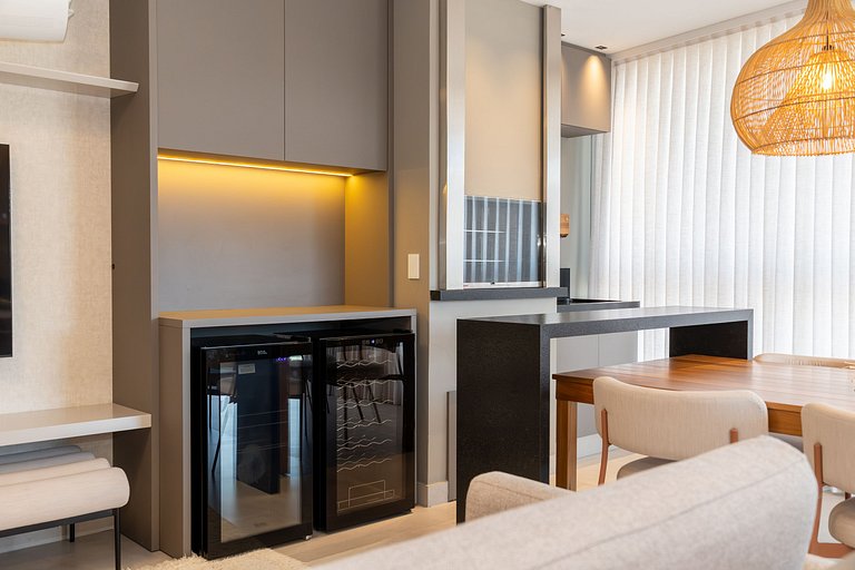 Duplex Moderno e Aconchegante em Bombinhas