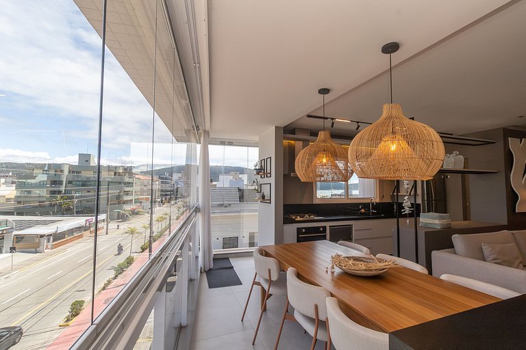 Duplex Moderno e Aconchegante em Bombinhas