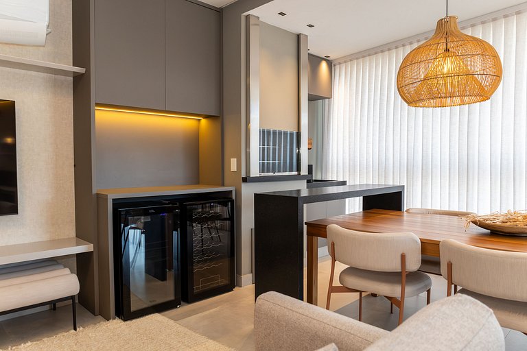 Duplex Moderno e Aconchegante em Bombinhas